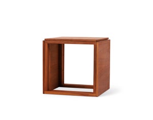 The Cube af Kai Kristiansen, valnød