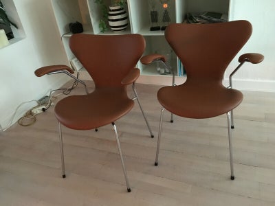 Arne Jacobsen. 3207 stole. Ny polstret i cognac l der. dba.dk