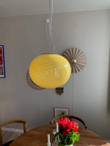 Oval Murano loftslampe i solgul swirl rigadin 40 cm