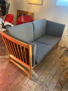 Erik Ole Jørgensen sofa.