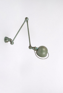 Jieldé væglampe med 2 stk. 45 cm arm i original vespagrøn med patina  jielde