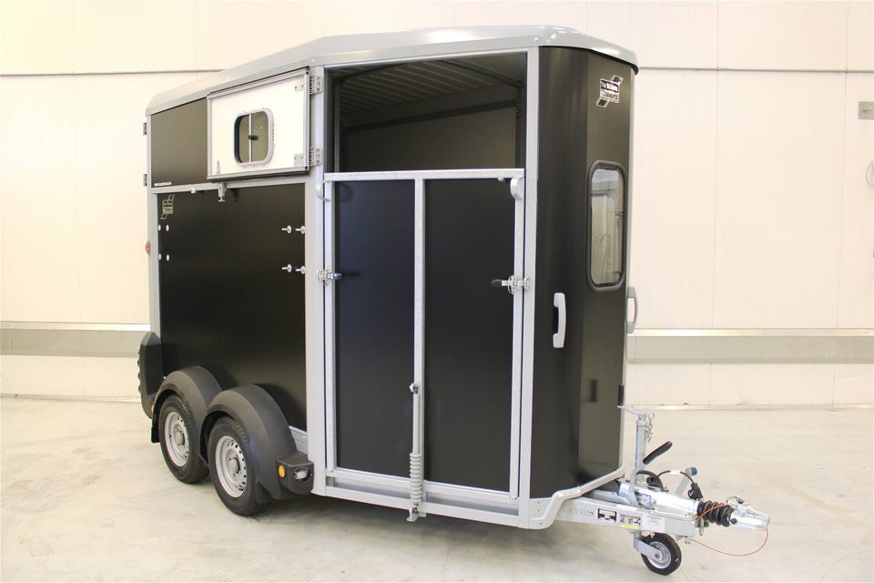 Ifor Williams HB506 Premium | Hestetrailer med f...