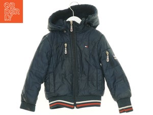 Vinterjakke fra Tommy Hilfiger (str. 104 cm)