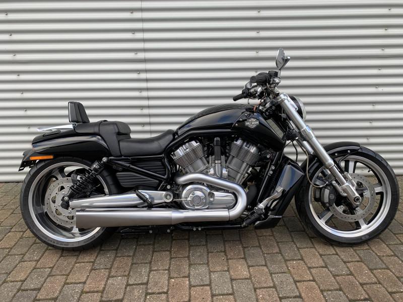 Harley-Davidson VRSCF V-Rod Muscle HMC Motorcykl...