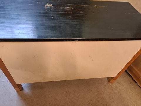 Ikea køkkendisk
 Kr. 1600,-