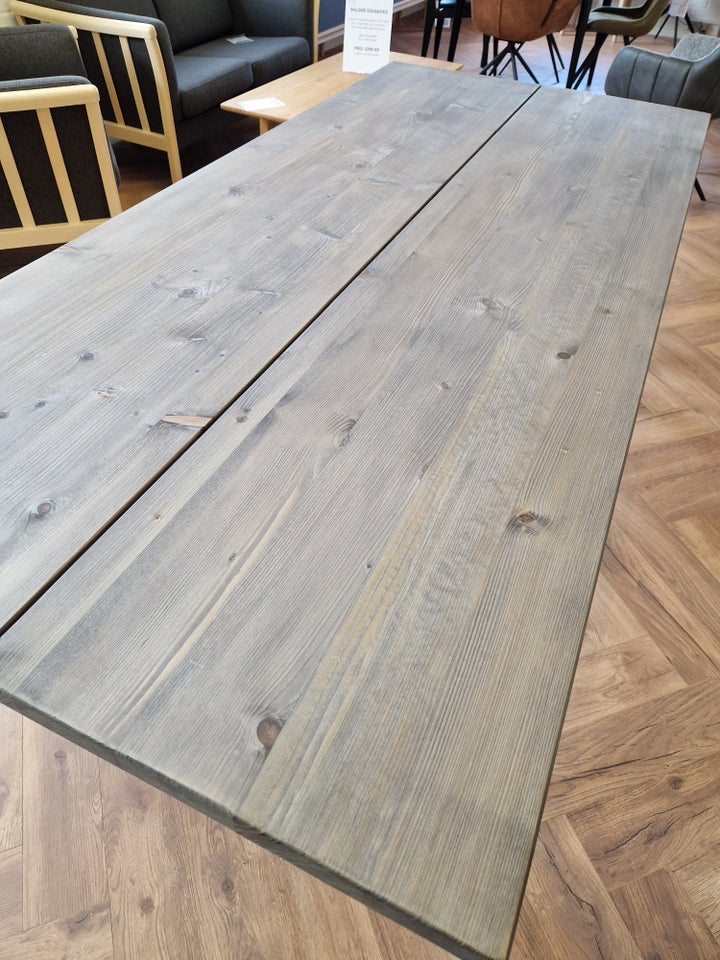 Nyt plankebord 40 mm massivt egetræ 