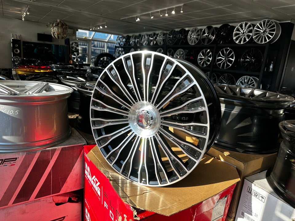 Ny 22” x9.5” et46  Performance wheels cb66.6 alu...