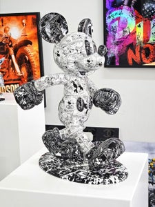 Patryk Konrad - Patryk Konrad - Mickey comic book resin sculpture - limited e...