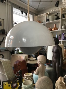 4 emalje Verner Panton lamper