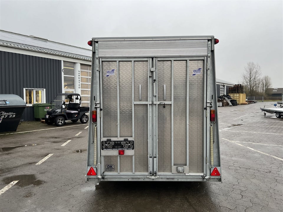 Ifor Williams BV 126-7HR-RD