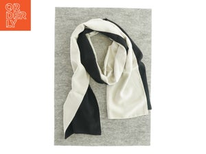 Silketørklæde fra Jaeger