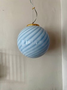 Murano loftslampe i en cloud blå farve med swirl rigadin 30 cm