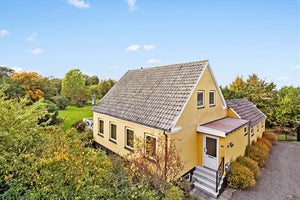 4-værelses Villa på 150 m² til 995000 kr. Hentregårdsvej 11, 3751 Østermarie
