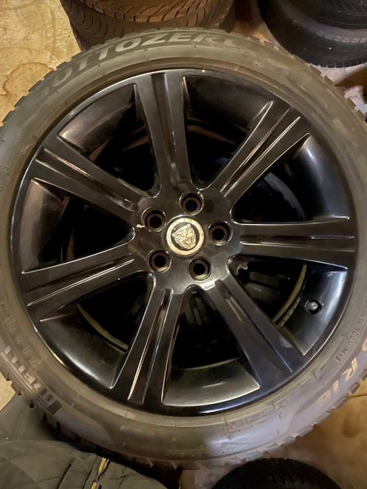 18” orignale Jaguar XF fælge med gode Pirelli vi...