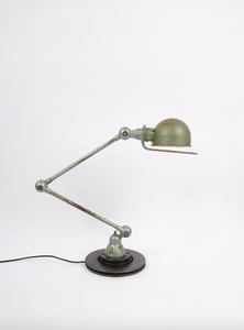  Vintage Jieldé bordlampe med 2 stk. 45 cm. arm i original vespagrøn med patina 