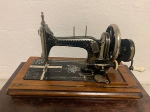 Antik symaskine