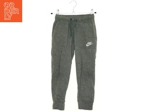 Sweatpants fra Nike (str. 116 cm)