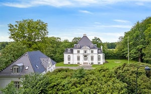 20-værelses Villa på 937 m² til 58000000 kr. Klampenborgvej 50, 2930 Klampenborg
