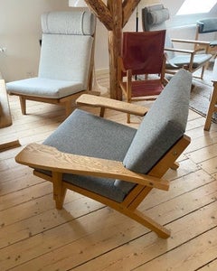 Hans J. Wegner GE370 lænestol i eg med nyt hyndesæt