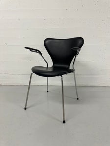 Arne Jacobsen ‘Syveren/3207’ Fritz Hansen.