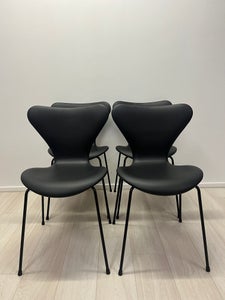 Syverstole af Arne Jacobsen Nypolstrede 