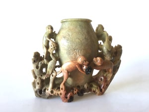 Kinesisk vase af fedtsten, start 1900 tallet
