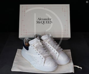 Alexander McQueens 'White Leather w. Blue Suede' Oversized (40.5)