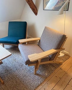 Hans J. Wegner GE370 lænestole med nyt hyndesæt