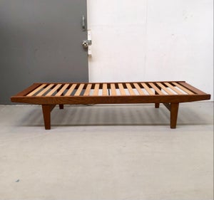 Poul M. Volther daybed