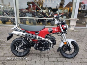 2023 - Honda ST 125 DAX     49.995 kr