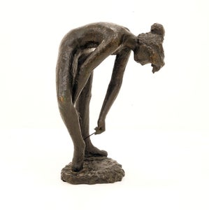 Johannes Hedegaard, 1915-99, stor bronzefigur, ballerina. H: