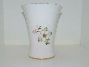 Glas Anemone | brugt porcelæn, bestik og