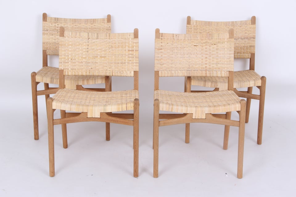 4 stole Hans J Wegner model CH31