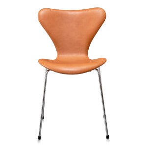 Arne Jacobsen 3107 Originalt Elegance Walnut Anilin
