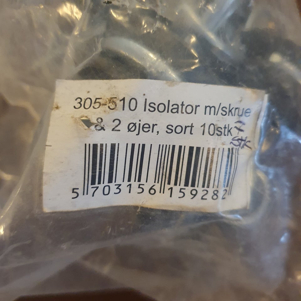 Ringisolator og isolator med skrue