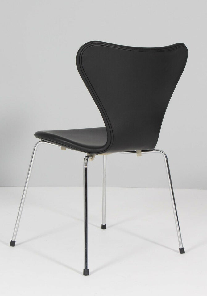 3107, Stol, Arne Jacobsen