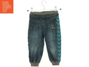 Jeans fra Hummel (str. 86 cm)