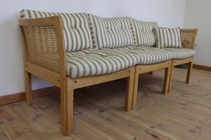 3 personers vintage sofa i egetræ med løse hynder – model Plexus