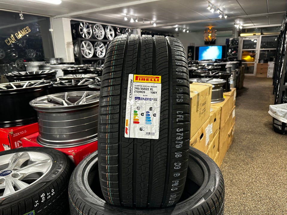 Ny Pirelli Helårsdæk 285/35/22 106Y XL 